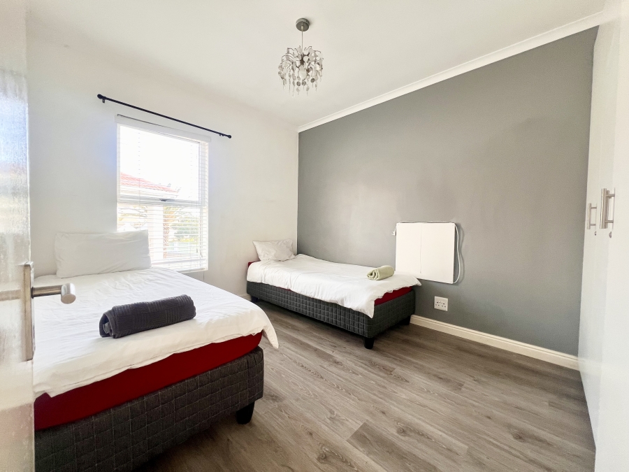 3 Bedroom Property for Sale in Flamingo Vlei Western Cape